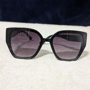 Tahari Black Oversized Square Sunglasses